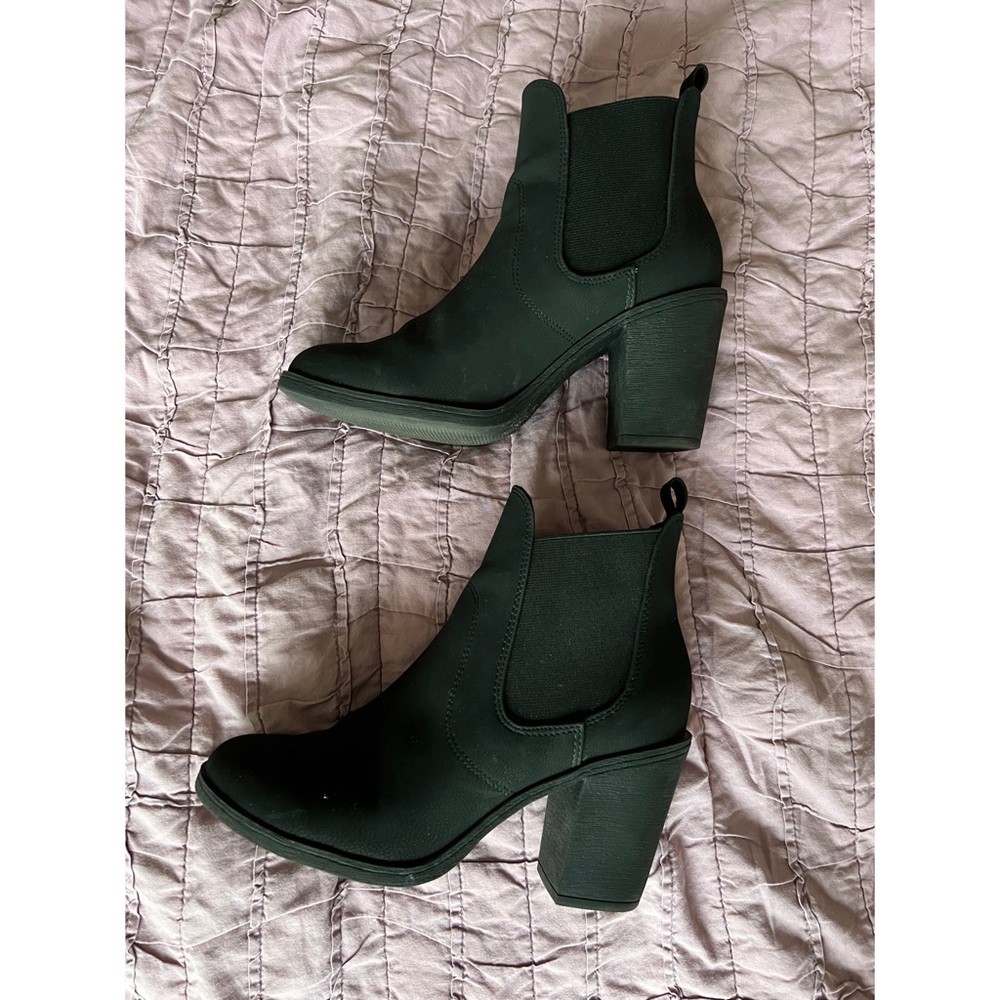 H&M Booties w/ Heel, Size: 6.5/37, Color: Black